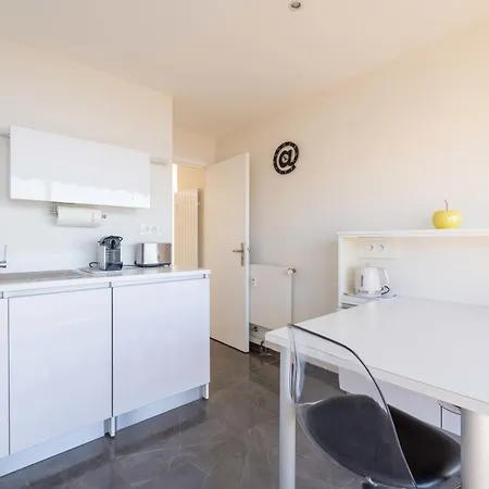 2-br Panoramic Sea View & Access קאן