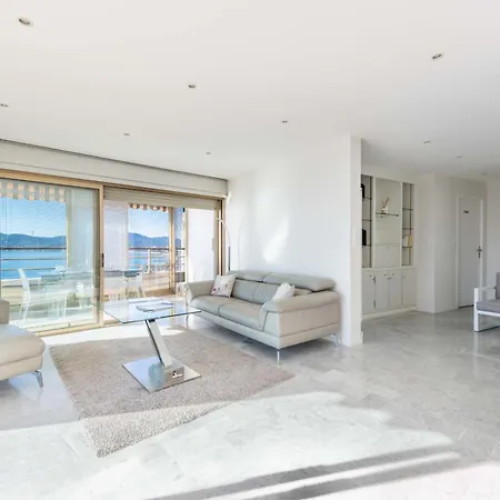 2-br Panoramic Sea View & Access * Cannes