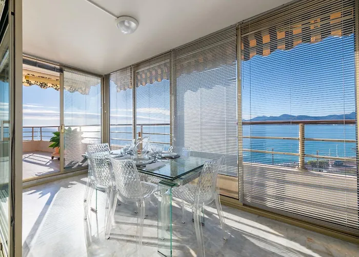 Διαμέρισμα 2-br Panoramic Sea View & Access