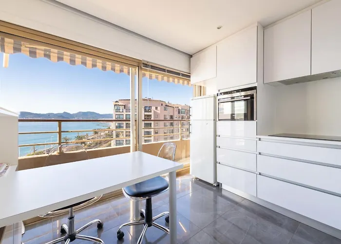 2-br Panoramic Sea View & Access Διαμέρισμα